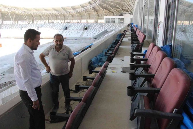 Karaman’a UEFA standartlarında 15 bin kişilik stadyum