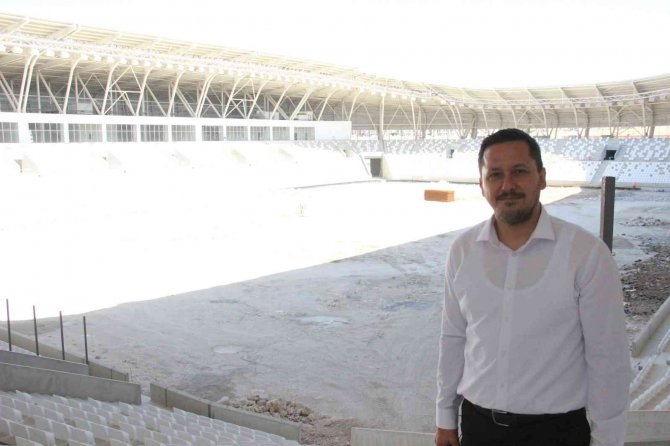 Karaman’a UEFA standartlarında 15 bin kişilik stadyum