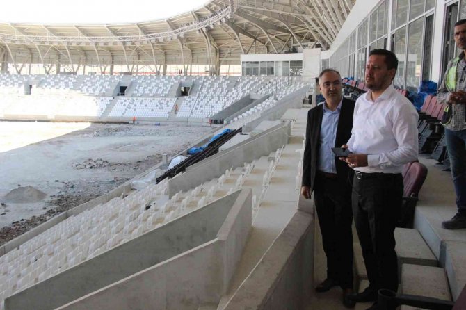 Karaman’a UEFA standartlarında 15 bin kişilik stadyum