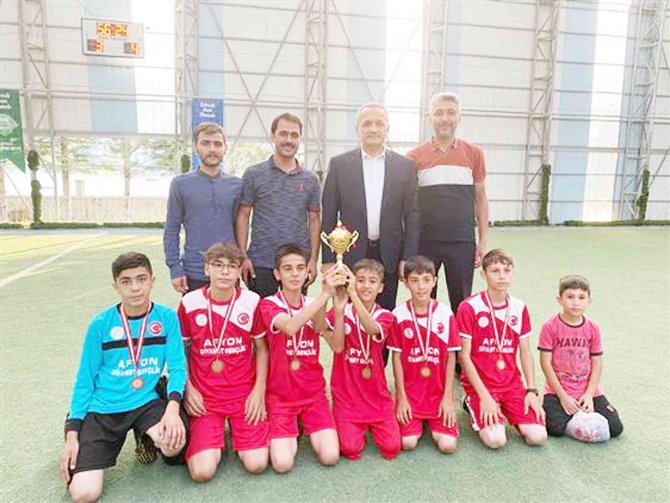 Afyonkarahisar’da camiler arası futbol turnuvası nefes kesti