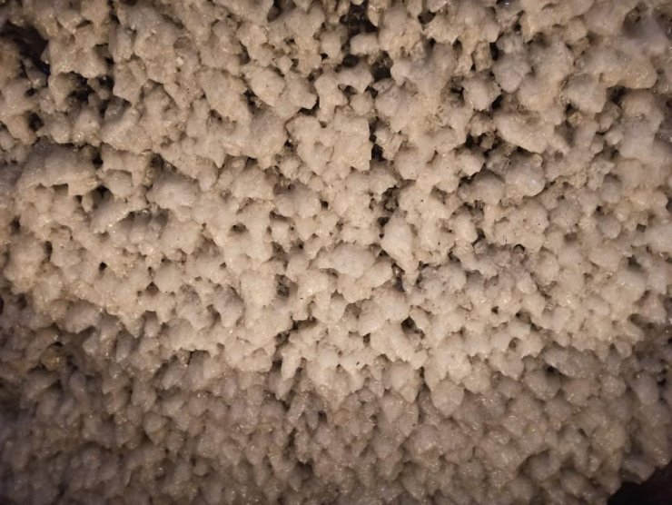 Iğdır'da Tuz Dağı'ndaki kilden cilt maskesi üretildi