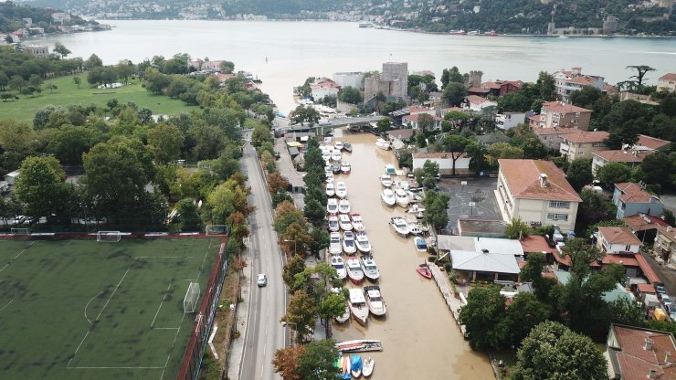 İstanbul Boğazı çamura bulandı