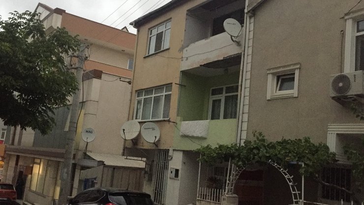 Kiraya zam isteyen ev sahibinin oğullarını pompalı tüfekle vurdu