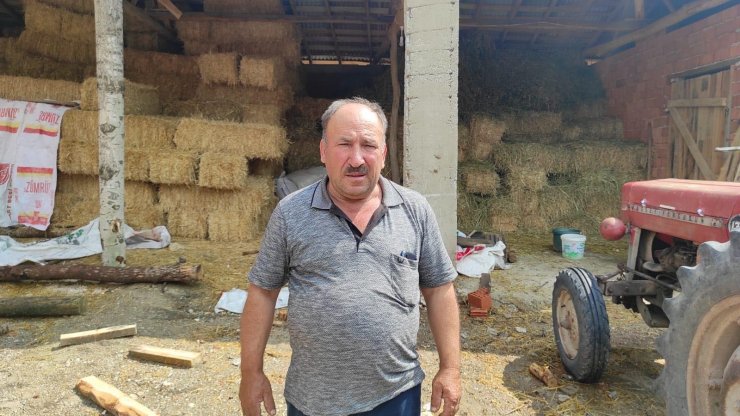 Kütahya'da sağanak; ev ve ağılları su bastı