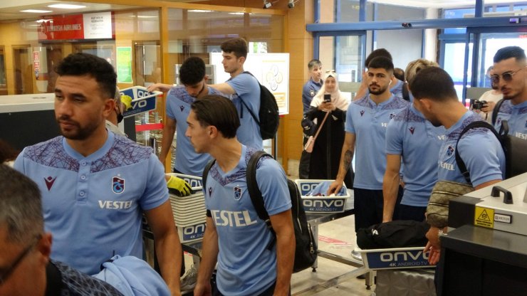 Trabzonspor yeni transferleriyle Kopenhag’a uçtu