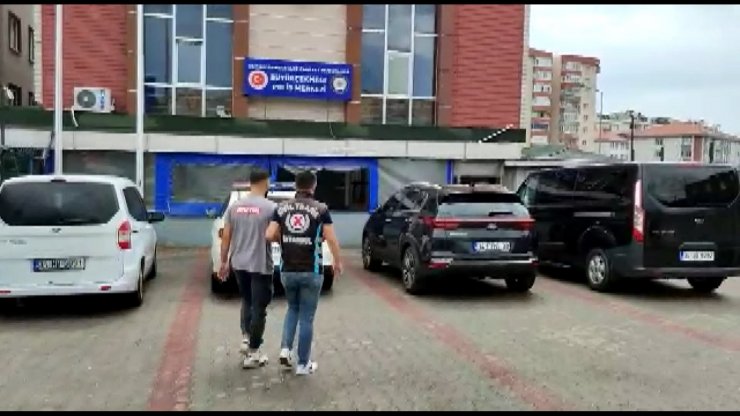 Büyükçekmece'de düğün konvoyunda drift yapan sürücüye ceza