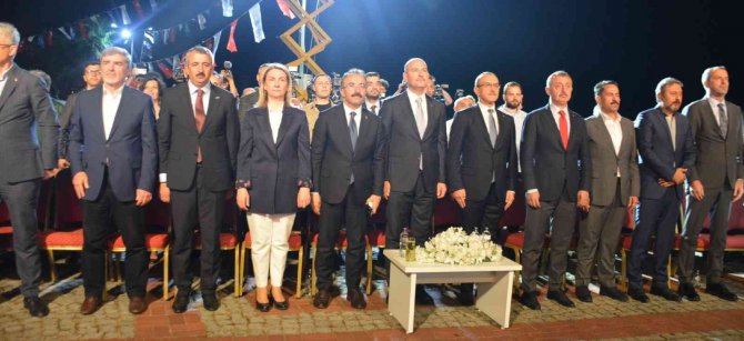 Bakan Soylu: "Bütün hazırlıklarımızı İstanbul’da yaşanabilecek, 7.5’lik deprem üzerinden yapıyoruz"