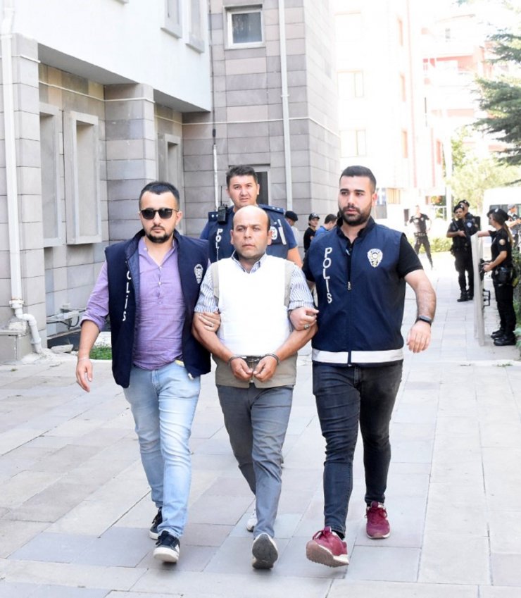 Eşi ile İbrahim'i, konuştuklarını gördüğü için öldürmüş