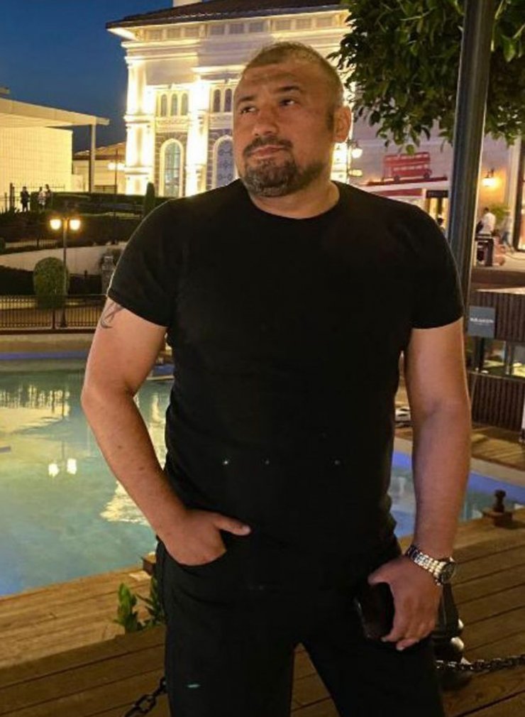 Güvenlik görevlisi, eski müdürünü tabancayla vurup ağır yaraladı