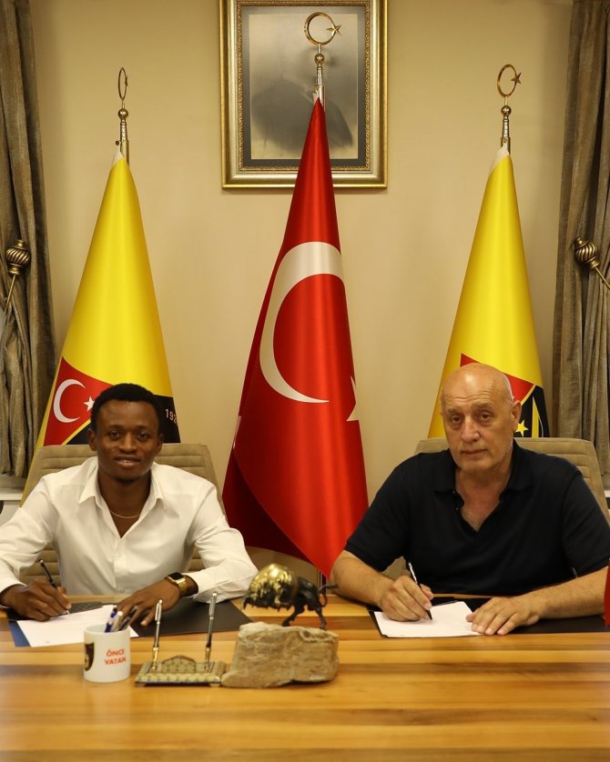 İstanbulspor, Owusu’yu kadrosuna kattı