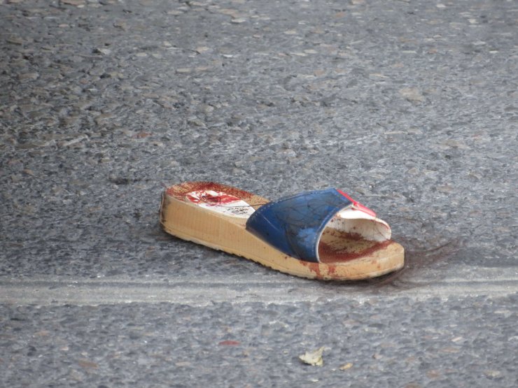 Ataşehir'de TIR'ın çarptığı yaya öldü