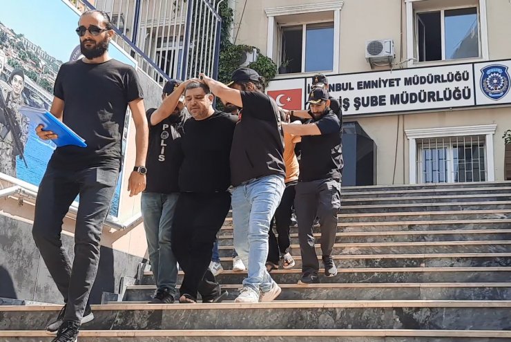 Esenyurt'ta lüks sitedeki cinayette 3 gözaltı