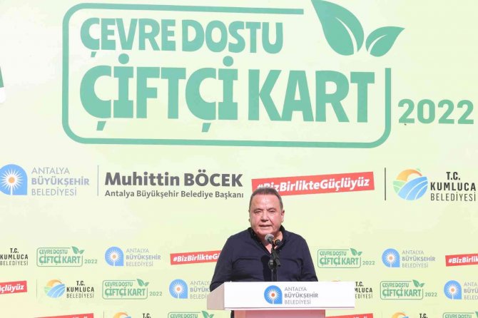 Başkan Böcek, çiftçi kartı projesini tanıttı