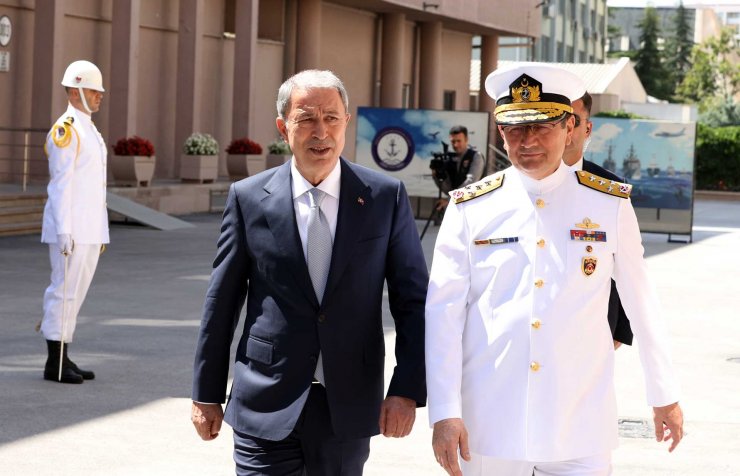 Deniz Kuvvetleri Komutanlığı'nda, devir teslim töreni