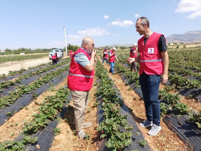 Hüyük'te Türk Kızılayı'ndan ihtiyaç sahiplerine yardım eli