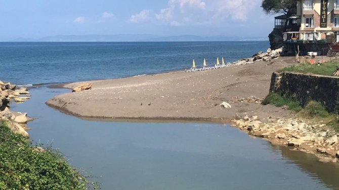 Sabah girdiği denizden cesedi çıkarıldı