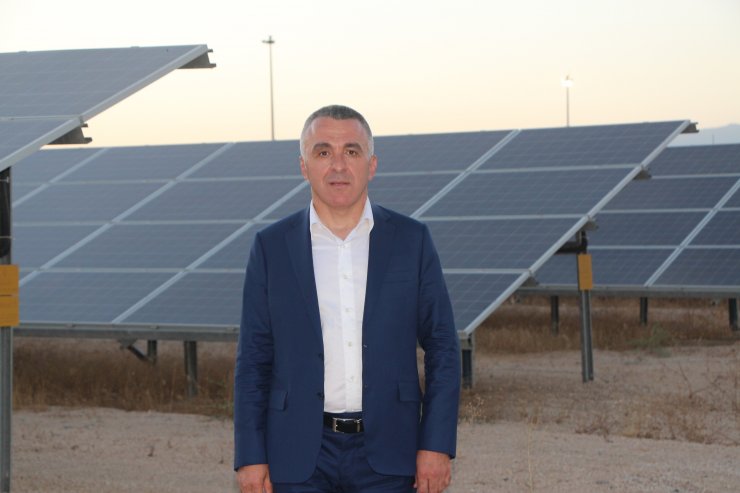Şırnak’ta, TIR parkındaki güneş enerji santrali ile 4 milyon TL gelir