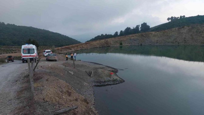 Gölette facia: İmam ve öğretmen boğuldu