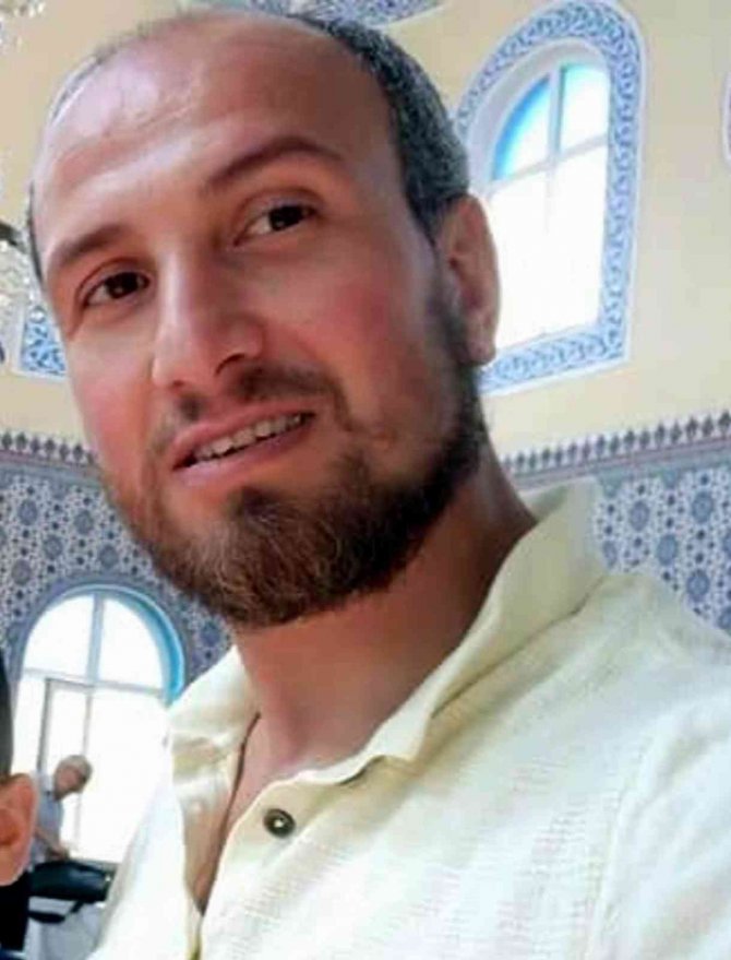 Gölette facia: İmam ve öğretmen boğuldu