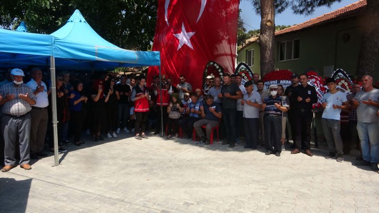 Mardin'deki kazada şehit olan polis, Çanakkale'de son yolculuğa uğurlandı