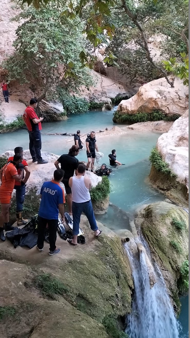 Dereye düşen çocuk öldü