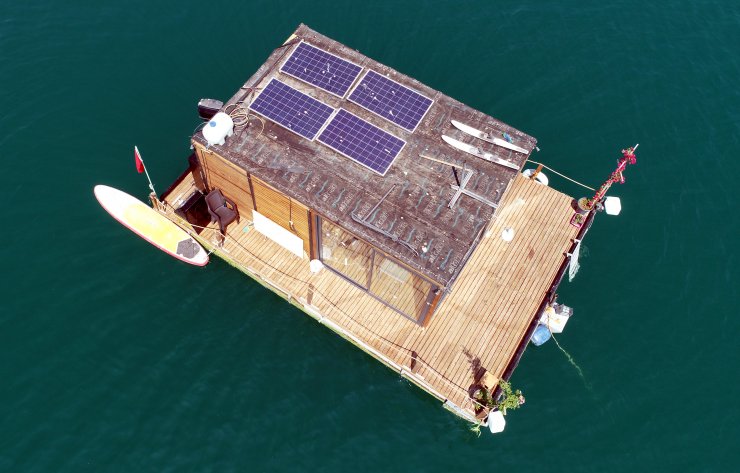 Seyhan Baraj Gölü’nde, duba üstü kaçak yapı sayısında artış