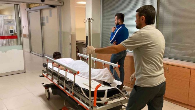 Sigarası yok diye bıçakladılar