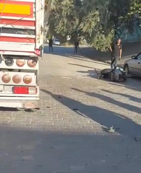TIR’a çarpan motosikletin sürücüsü öldü