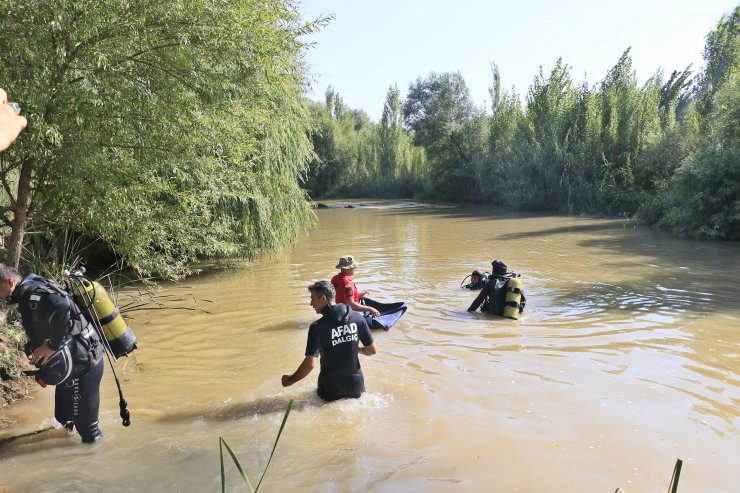 Dicle Nehri’ne giren çocuk boğuldu
