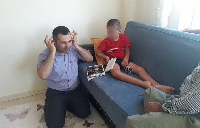 Engelli çocuklar Kur’an-ı Kerim’i evlerinde öğreniyor