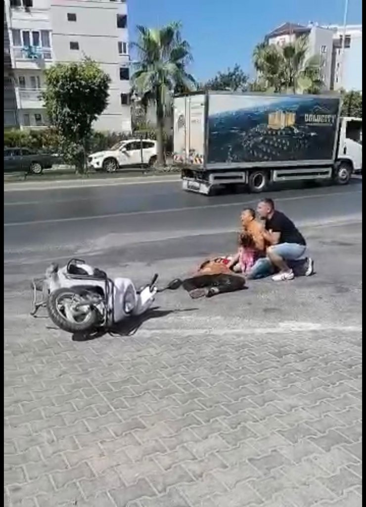 Kazada eşi ve kızını kaybeden babanın feryadı yürek dağladı