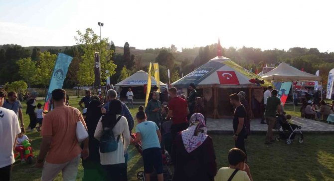 Konya Büyükşehir Belediyesinin standına yoğun ilgi