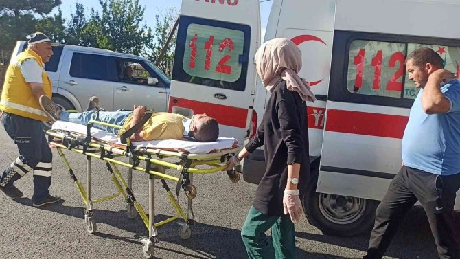 Konya'da hafif ticari aracın çarptığı yaya yaralandı