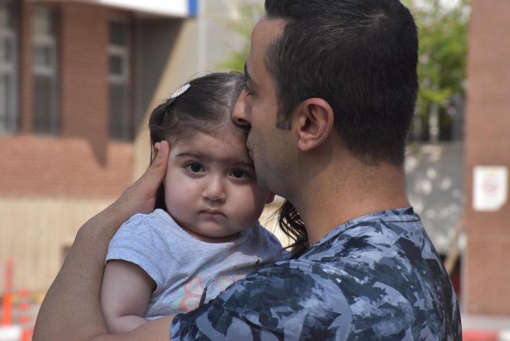 Kalp nakli olan Asel taburcu edildi, parkta salıncağa bindi
