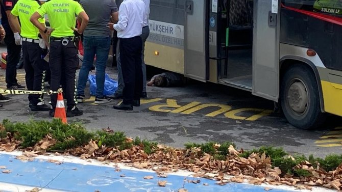 Otobüsün ezdiği 8 yaşındaki çocuk hayatını kaybetti