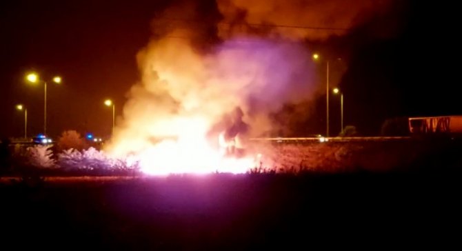 Akaryakıt tankeri tıra arkadan çarptı: 1 ölü