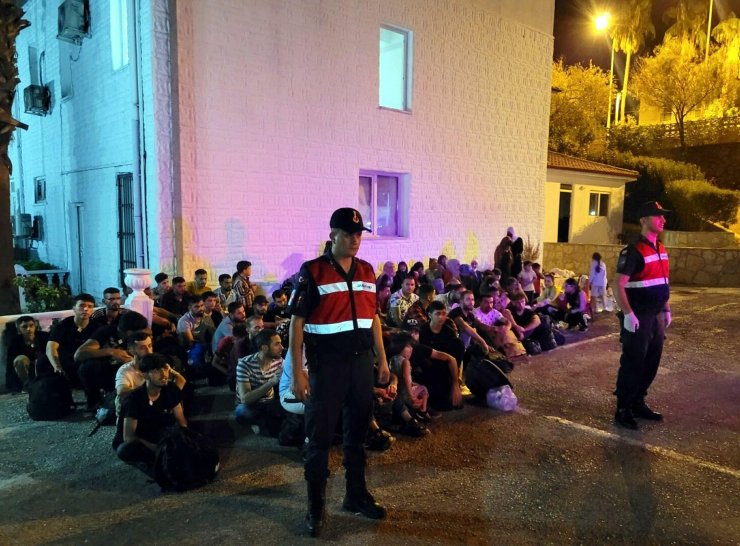 Muğla'daki göçmen kaçakçılığında 5 organizatöre tutuklandı
