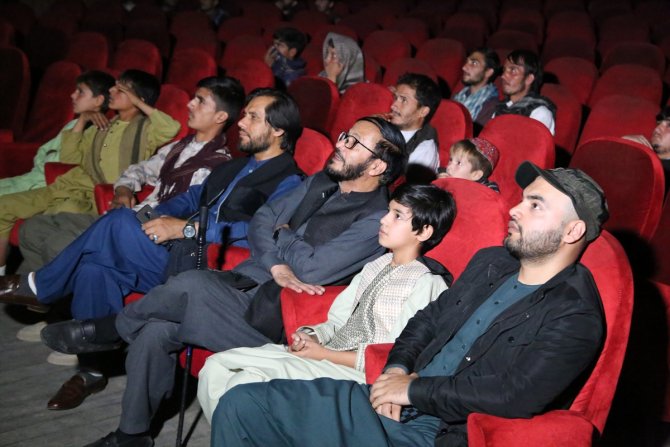 Afganistan'da Taliban yönetiminde ilk kez film festivali düzenleniyor