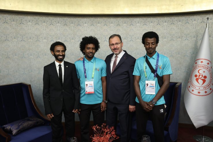 Bakan Kasapoğlu'ndan Konya'da yoğun spor diplomasisi