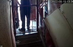 Genç kıza iğrenç taciz