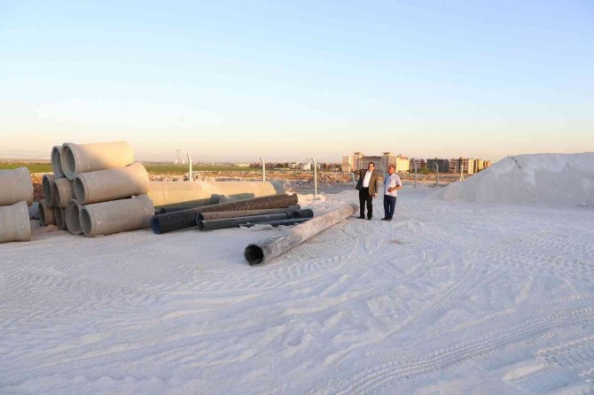 Kurduğu atölyeler sayesinde üreten belediye oldu