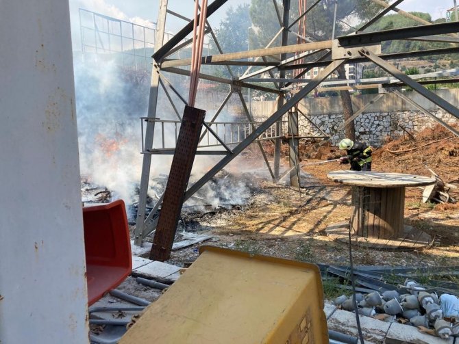 Trafo merkezindeki yangın büyümeden söndürüldü