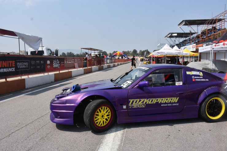 Türkiye'nin en genç drift pilotu piste çıktı