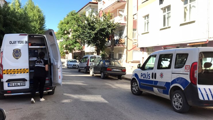 Yatağında morarmış bulunan Aliye bebek, kurtarılamadı