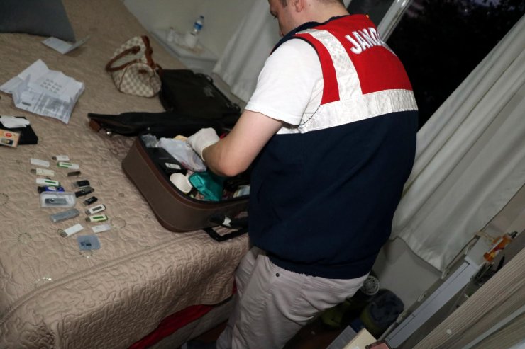 2 ildeki göçmen kaçakçılığı operasyonunda 4 tutuklama