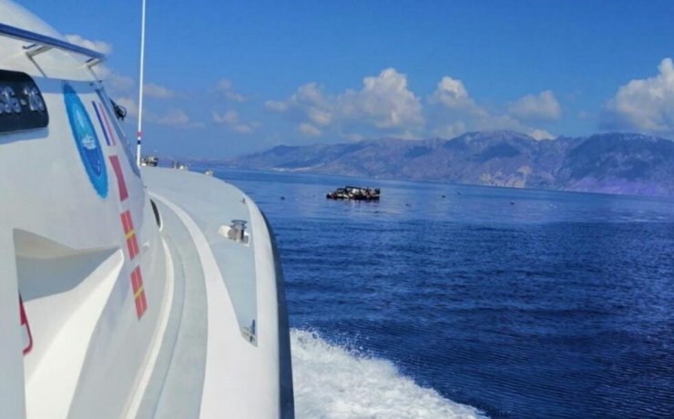 67 kaçak göçmen kurtarıldı