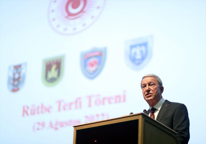 Bakan Akar'dan Yunanistan'a: Bu şımarıklık, pervasızlık kabul edilemez