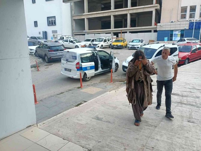 Zabıta yakalayıp gönderiyor, o geri geliyor