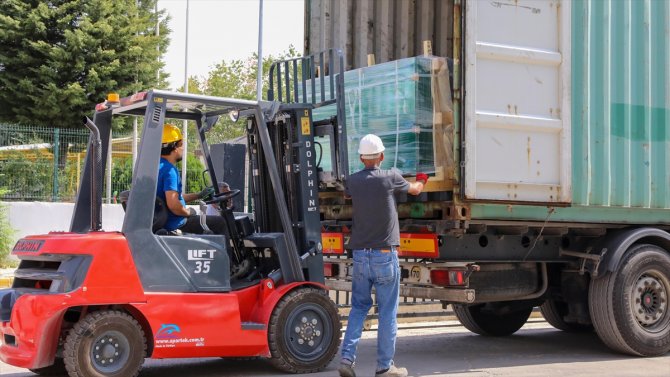 Diyarbakır'dan Hollanda'ya yıllık 50 bin metrekare temperli cam ihraç ediliyor