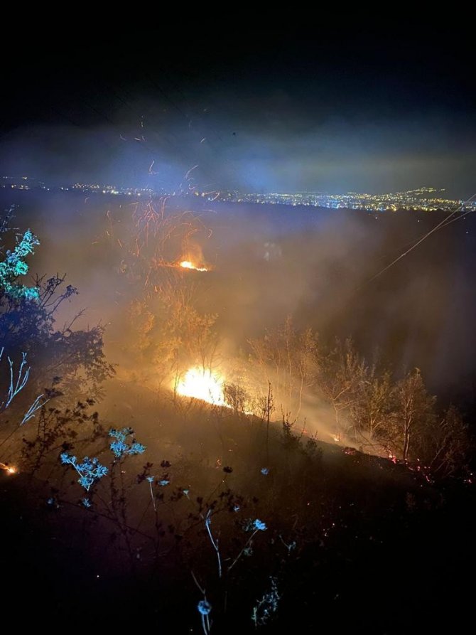 Hatay’da trafo patladı, yangın çıktı